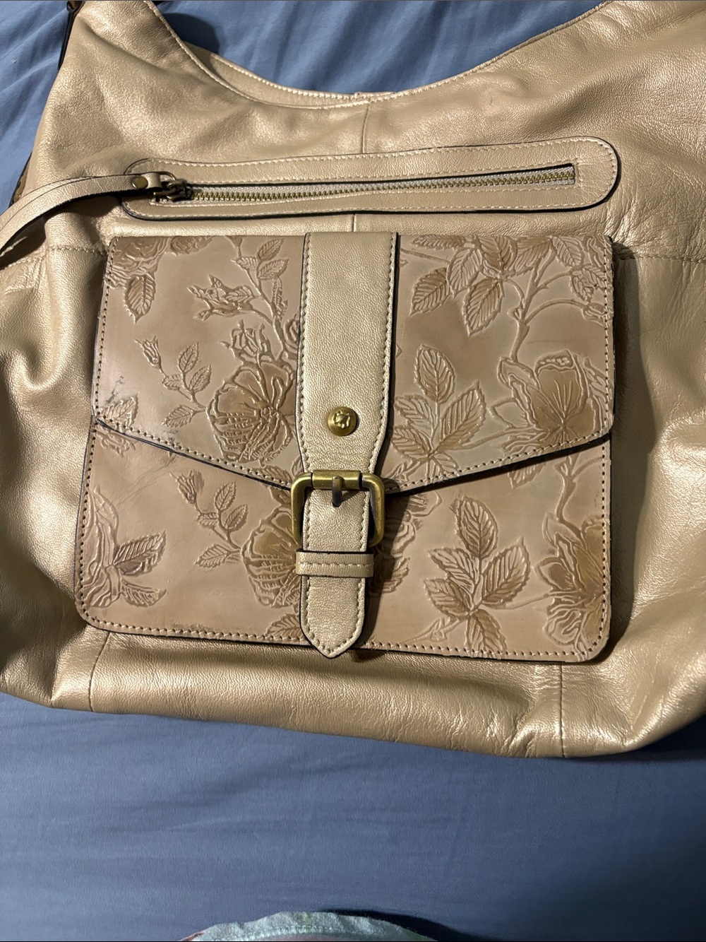 Leather Floral-Embossed Shoulder Bag in Cream by Firenze Bella. All leather.Used - Picture 3 of 16